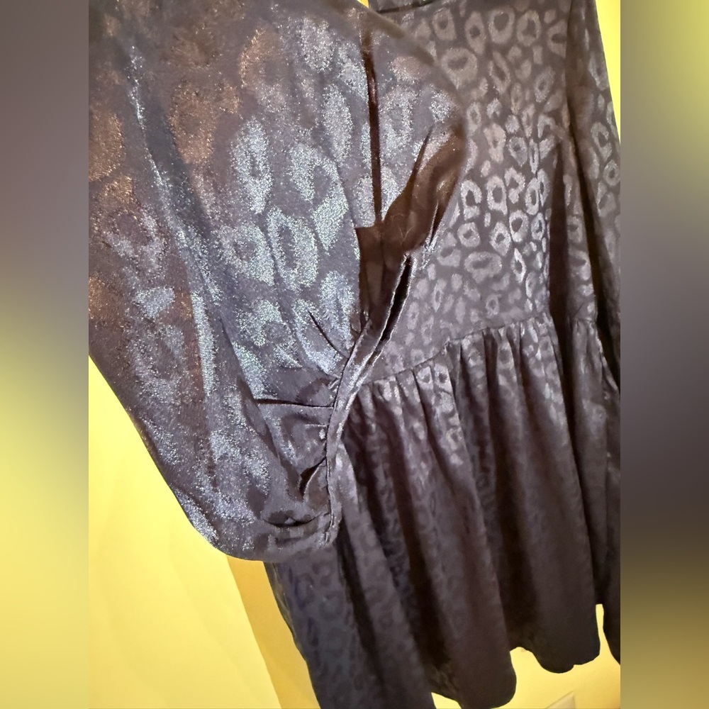 Umgee Blue Leopard Print Dress *EXCELLENT USED CONDITION* - Picture 5 of 8